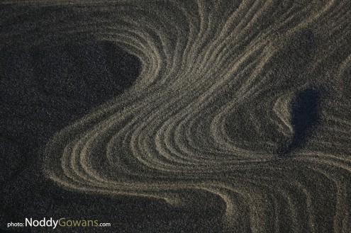 Noddy Gowans photo of contours in the sand